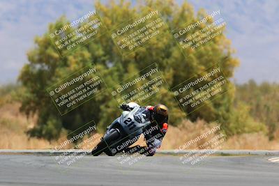 media/May-15-2022-SoCal Trackdays (Sun) [[33a09aef31]]/Turn 7 (1145am)/